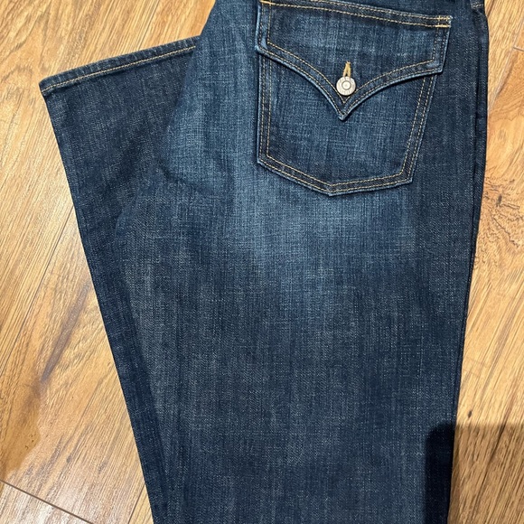 Gap Jeans (Curvy Flare)- Brand New Size 12 waist, 31 inseam - Picture 2 of 5